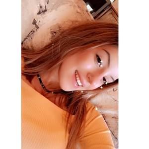 Meet your Posher, Ella